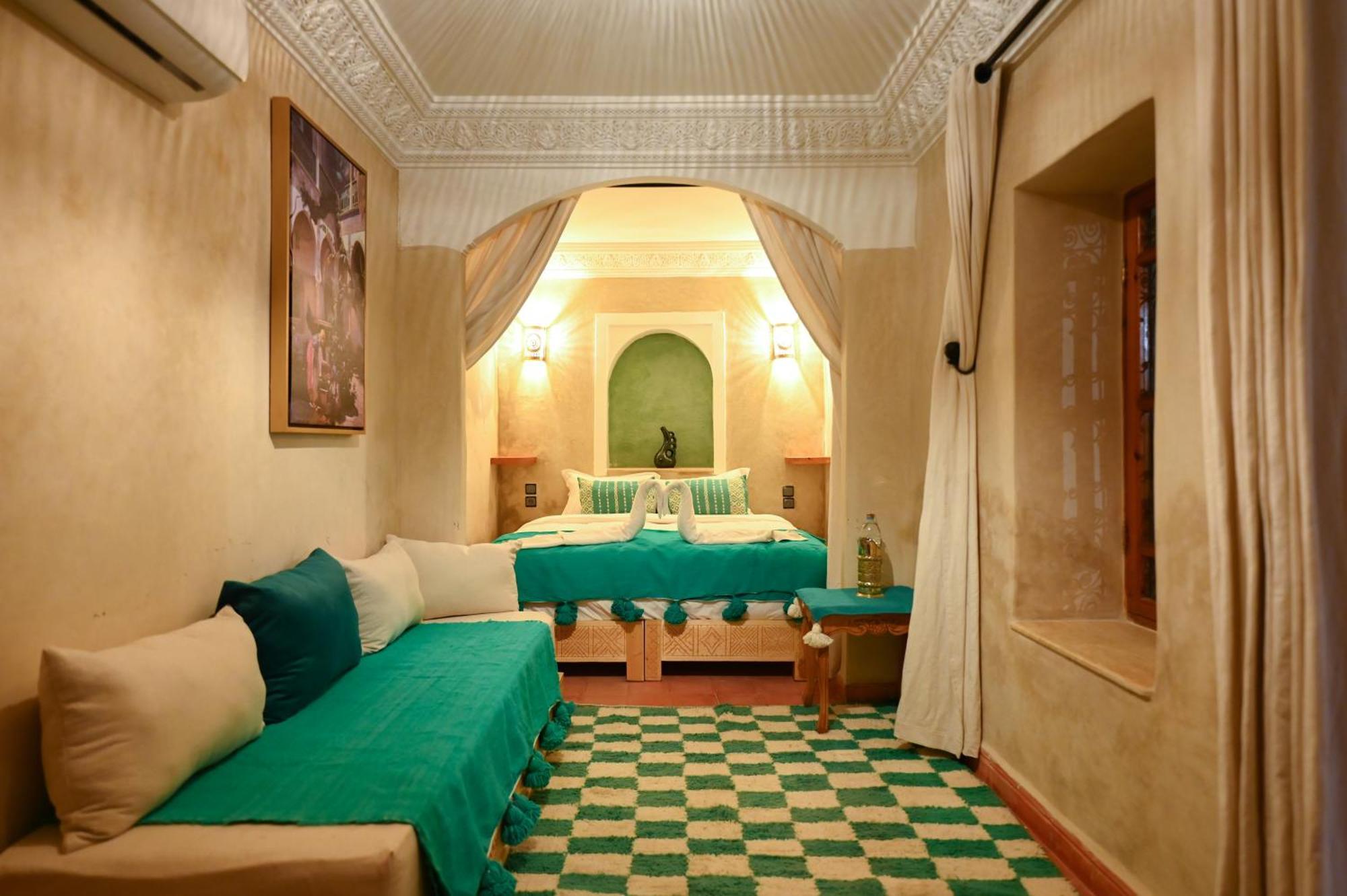 Riad Chez Henriette มาร์ราเกช ภายนอก รูปภาพ